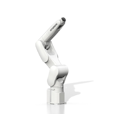 Brazo del robot de soldadura de Hyundai HH7 6 AXIS con la soldadora y la antorcha