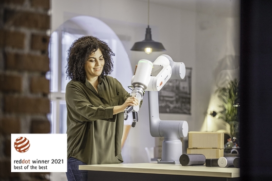 ABB flexible y nuevo GoFa CRB15000 Cobot con el agarrador del robot de Onrobot RG6