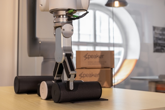 ABB flexible y nuevo GoFa CRB15000 Cobot con el agarrador del robot de Onrobot RG6