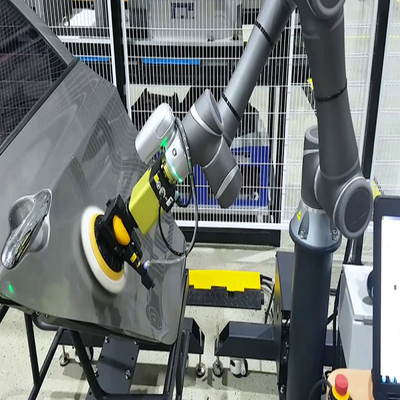 Brazo colaborativo del robot TM5-700 con la antorcha de la soldadora TBI para Mig Mag Tig