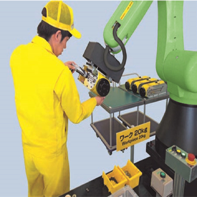 Brazo chino del robot de Fanuc CR-4iA 6 AXIS con la plataforma de la manipulación del agarrador y de materiales del finger de Onrobot 2