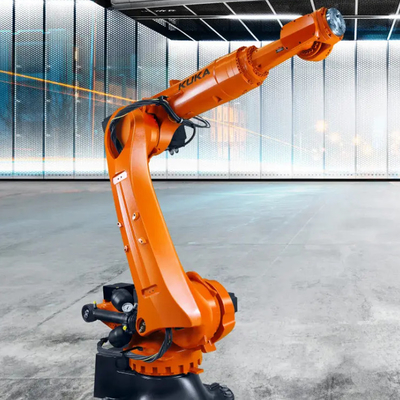 KUKA KR 210 R2700 Robots industriales de recogida y colocación con guías lineales CNGBS para el montaje del motor