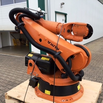 Kuka 6 Ejes Mano Robótico KR 240 R3330 Con CNGBS Robot Guía Rail para el manejo del robot