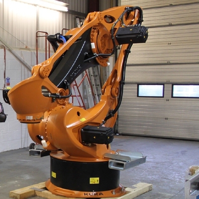 KUKA Robot KR 120 R3200 PA con carga útil de 120 kg y alcance de paletización de 3195 mm Robot para paletización