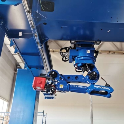 Brazo robótico de 6 ejes Yaskawa GP25-12 con rieles de guía de robots CNGBS para manejar la automatización del robot