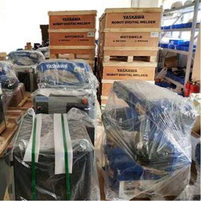Pintura 6 Ejes Brazo robótico Yaskawa MPX2600 Con Estación de limpieza de armas CNGBS Para el robot de pintura