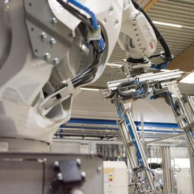 Alta carga útil IRB6700-200/2.6 de manipulador como robot industrial de 6 ejes para el manejo de materiales