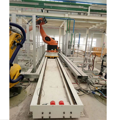 Robot FANUC con carga útil de 500 kg para el manejo de materiales como rieles de robot