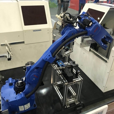 GP12 Brazo robótico industrial Yaskawa con cubierta de robot CNGBS como brazo robótico de 6 ejes para el manejo