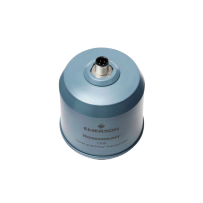 Unidad de tratamiento de agua montada en patinaje con Emerson Rosemount Modelo 1280 Radar sin contacto Nivel y flujo