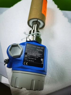 El sensor del metal soldado con autógena del transmisor de presión de Endress Hauser PMP51 Digitaces para los gases cuece líquidos al vapor
