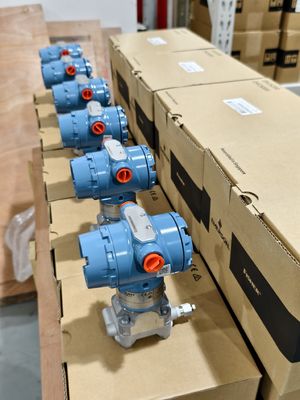 Transmisor de presión coplanar Rosemount 3051 con antena interna, protocolo FOUNDATION Fieldbus estable