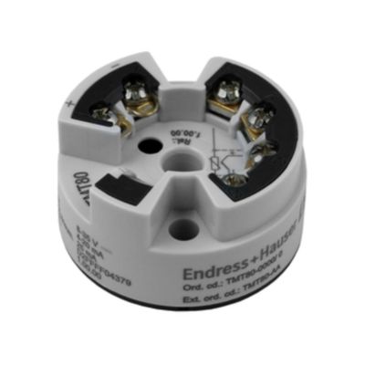 Dispositivo de control de presión/caudal con caudalímetro vortex Proline Prowirl D 200 de Endress+Hauser y transmisor de temperatura ITEMP TMT188