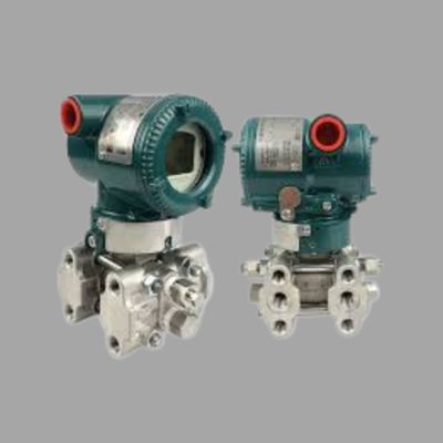 Dispositivo de conmutación de válvulas equipado con un medidor de caudal de vórtice de la serie Yokogawa VY y un transmisor de bajo caudal EJX115A