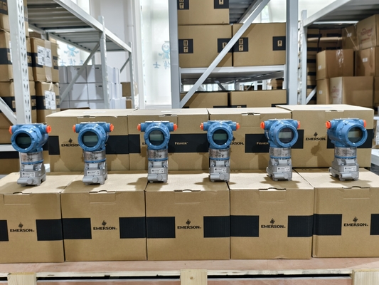 Transmisor de presión Rosemount 3051, rango de 137.89 bar con módulo de alimentación de 10 años