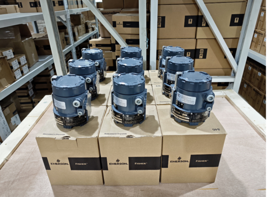 Válvula de control con convertidor Fisher 846 I/P y posicionador DVC6200 para ambientes de alta temperatura, alta presión, corrosivo y peligroso