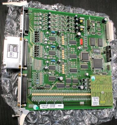 Computadora de medición de petróleo y gas Emerson FloBoss 600+ Computadora de flujo montada en panel para aplicaciones multi-estaciones de múltiples flujos