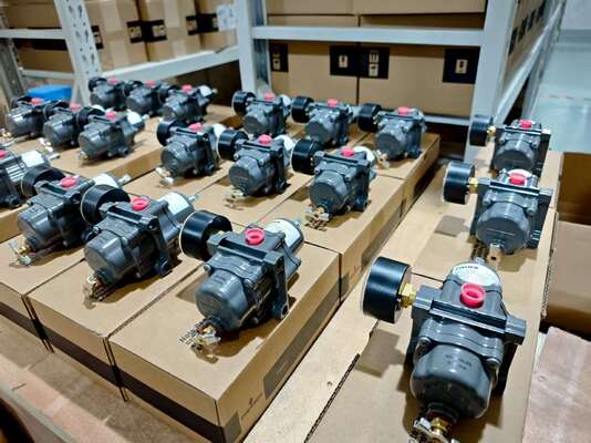 Válvula de control china con regulador de filtros FAIRCHILD 63 y posicionador de válvulas Siemens