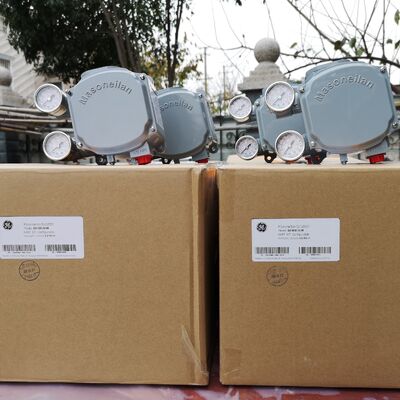Masoneilan SVI1000G/IM posicionador inteligente de válvulas con función de retroalimentación magnética, emparejado con el relé neumático Rotork Fairchild M22