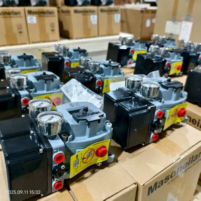 El transductor I/P Rotork Fairchild T7800 + el posicionador de válvula inteligente de doble acción Masoneilan SVI2 AP/SVI2 serie SVI2AP-22123111, en stock.