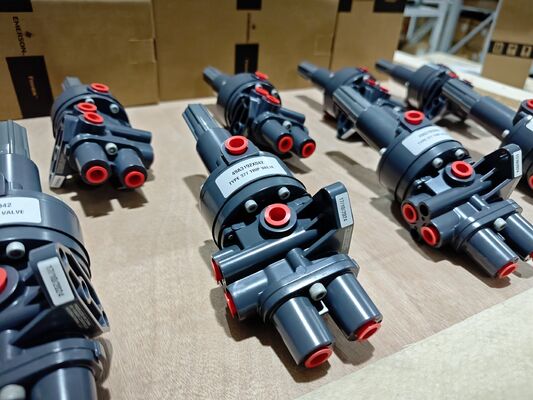 Relé Fisher 377 y componente de control neumático industrial Fisher DVC6200 DVC6200 SIS para plantas químicas de petróleo y gas