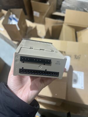 Samson 6493 Controlador de procesos Controlador de válvulas de control de automatización industrial