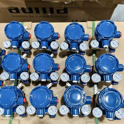 Válvula de control china con posicionador de válvulas de Azbil / Yamatake AVP302 AVP307 y regulador de filtros Fisher 67DFR-24 ((67DF-2343-753218)