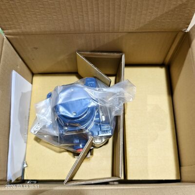 Azbil AVP307 Digital HART Pneumatic Valve Positioner with 4-20 mA DC Input and ±1.0% F.S. Accuracy