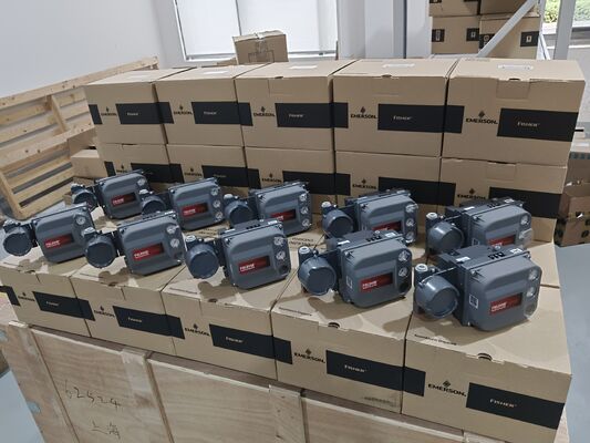 Fisher DVC6200 Digital Valve Positioner with HART Communication and 4-20mA Control Signal for Explosion Proof Applications