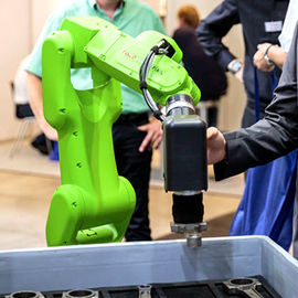 CR del brazo del robot de Fanuc de la carga útil del alcance 4kg de 550m m - 7 IA para la protección industrial IP65