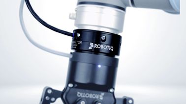 Accesorios del robot del SENSOR del ESFUERZO DE TORSIÓN de la FUERZA de ROBOTIQ pie 300