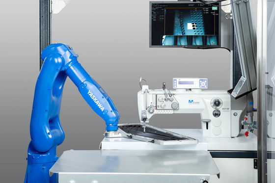 Manipulación del brazo del robot de Yaskawa de la carga útil 7kg de IP67 927m m