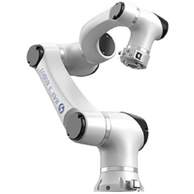 Brazo colaborativo del robot con 6 el eje Hans E5 y uso para soldar con autógena y moler del robot de soldadura de mig