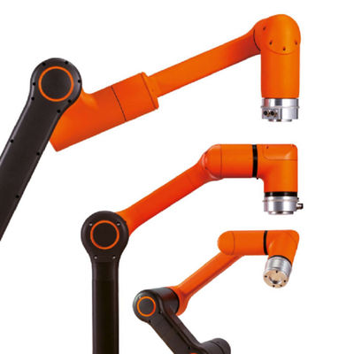 Eje robótico industrial del brazo 6 del cobot de Hanwha HCR-3 con el regulador del brazo del robot y enseñar al colgante para la soldadura del cobot