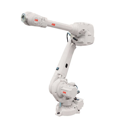 Brazo del robot industrial de ABB IRB 4600 6 AXIS como manipulante del robot de soldadura