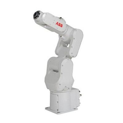 Pequeño brazo del robot del eje del brazo 6 del robot industrial de ABB IRB 1200 con el diseño compacto para la máquina que tiende el brazo del robot