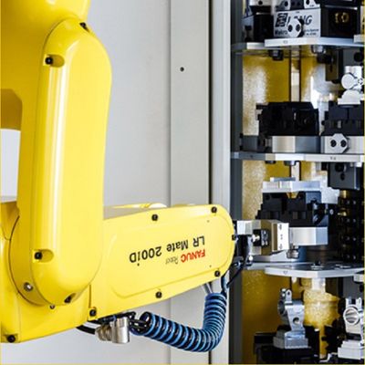 La carga útil 7kg alcanza al compañero de 717m m LR que 200iD escogen y coloca el brazo del robot