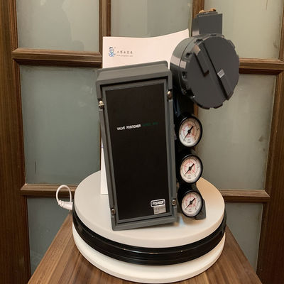 Fisher 3620JP con el posicionador electroneumático de efecto simple de los actuadores rotatorios