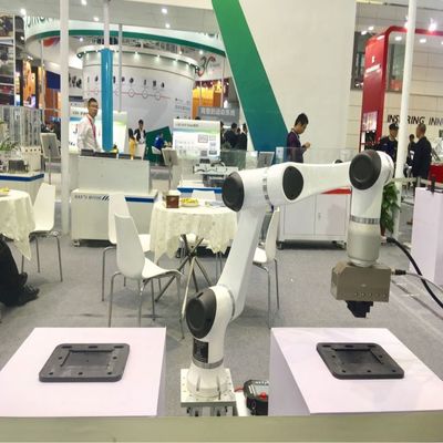 Alcance travieso de la carga útil 590m m de Cobot E03 3kg para el robot colaborativo