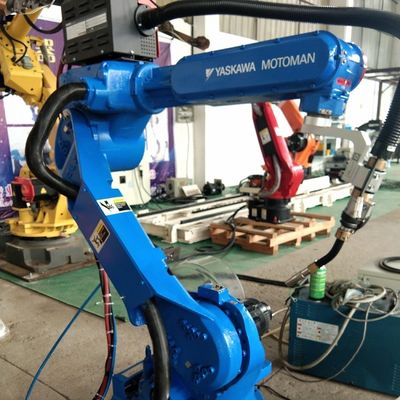 Robot elegante rápido y exacto AR2010 como alcance 2010m m de la carga útil 12kg de la soldadora de Mig para la soldadura AL ARCO