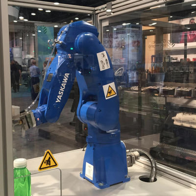 Eficacia alta GP8 con el robot industrial del manipulante robótico del brazo de la carga útil 8KG como equipo de manipulación de materiales