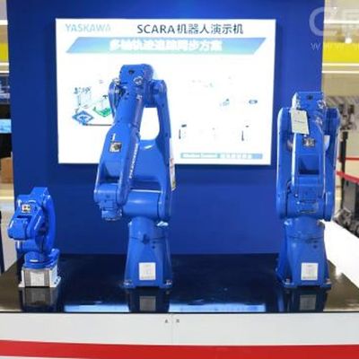 Robot industrial de alta velocidad GP8 de la asamblea de motor con el brazo robótico de la carga útil 8KG como máquina de la selección y del lugar