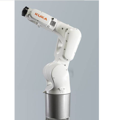 KR 6 R900-2 del robot de soldadura con el brazo del robot de 6 Aixs como la empaquetadora y otro equipo de soldadura