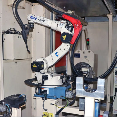 Carga útil de OTC FD-V8 8kg del robot de soldadura automática de los sopletes para la soldadura de Mig