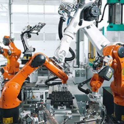 Manipulación del PA robótico del KR 470 del brazo con el manipulante de 5 AXIS como robot industrial