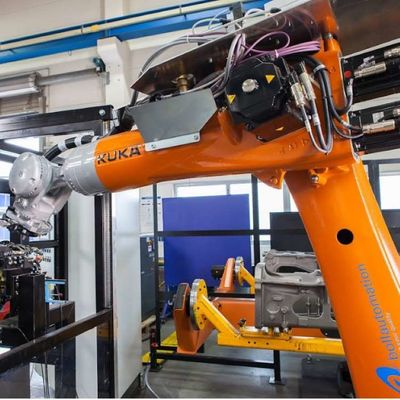 KR 600 R2830 del robot de soldadura de laser para la soldadura de laser como otro equipo de soldadura