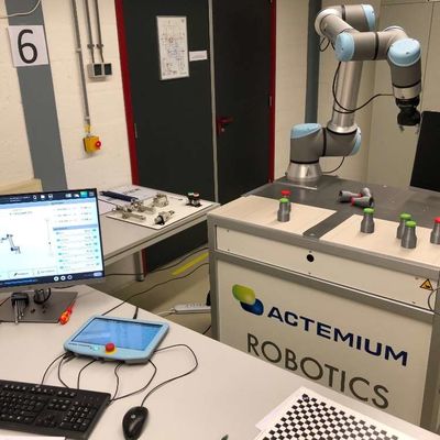 UR Robot UR10e 6 Ejes Brazo robótico para la danza y la automatización manejo como robot colaborativo