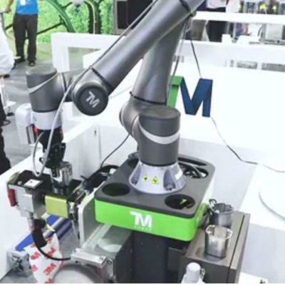 Brazo robótico 6 AXIS del robot TM5-900 de la selección y del lugar como robot colaborativo