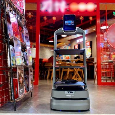 Robot del servicio de la inteligencia artificial de With AI del camarero del robot de la entrega de la comida