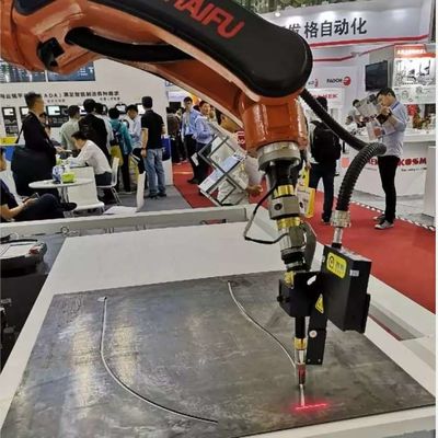 Brazo robótico SF6-K1400 de 6 AXIS exacto y estable para manejar los robots industriales